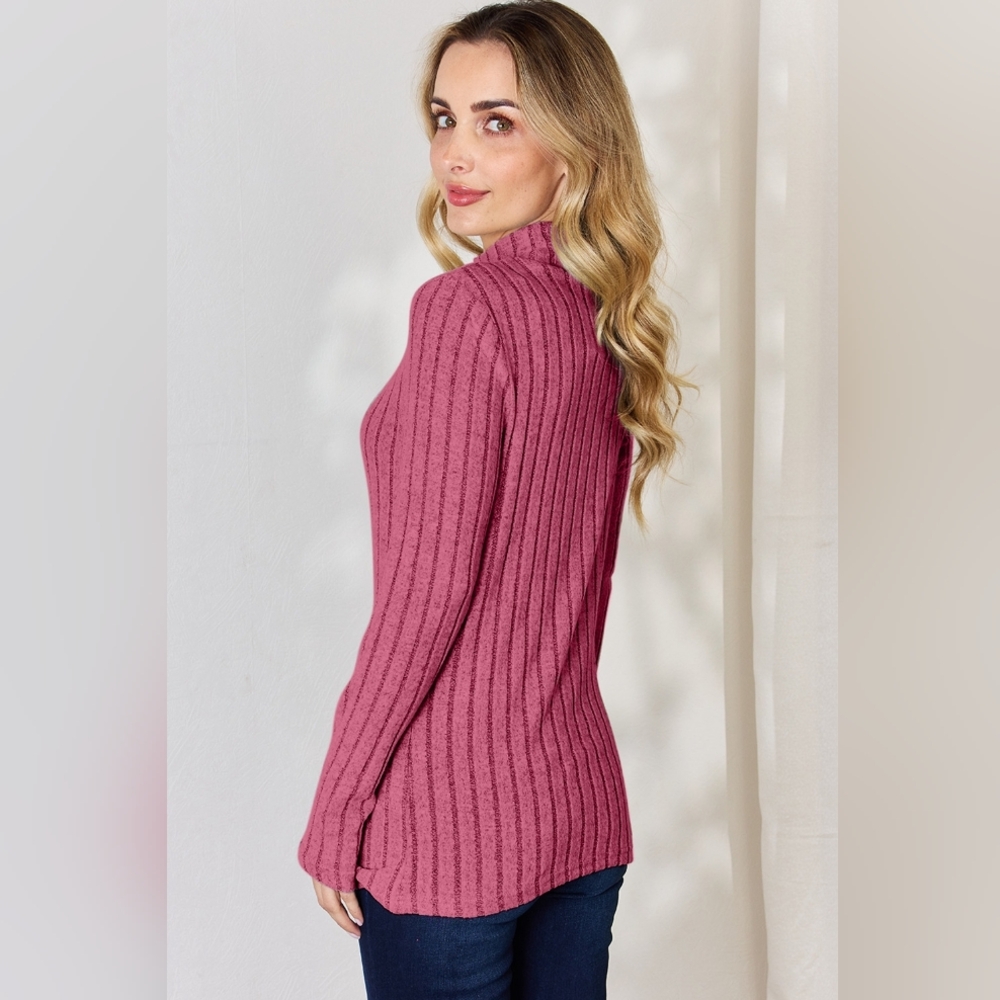 Ribbed Mock Neck Long Sleeve Shirt‎